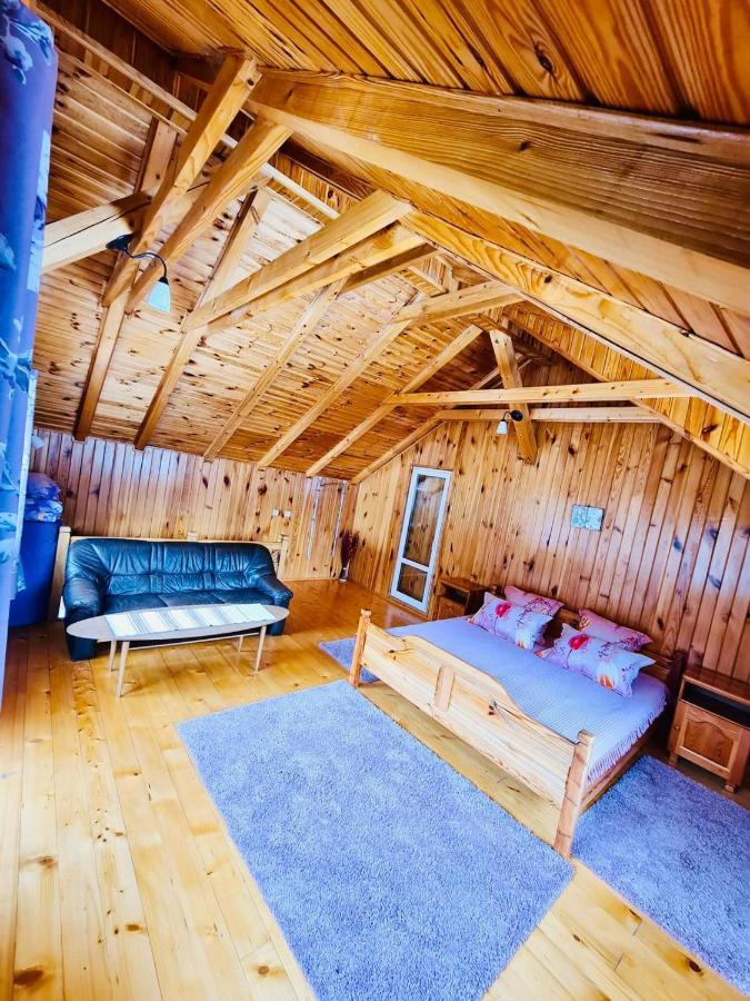 Cabana Vanatorilor Poiana Mărului Exterior foto